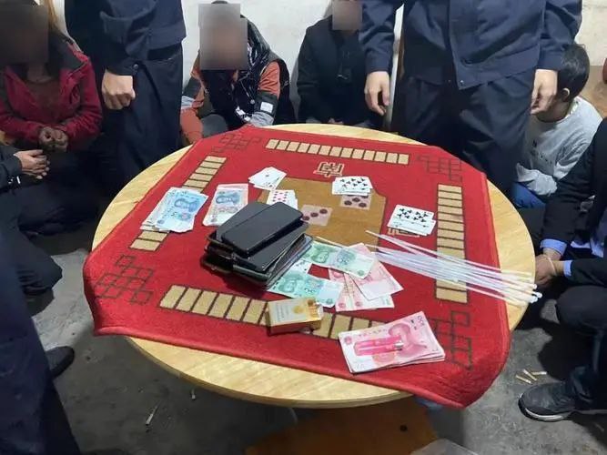 湖南省衡阳县公安局成功破获一起地下六合彩赌博案件